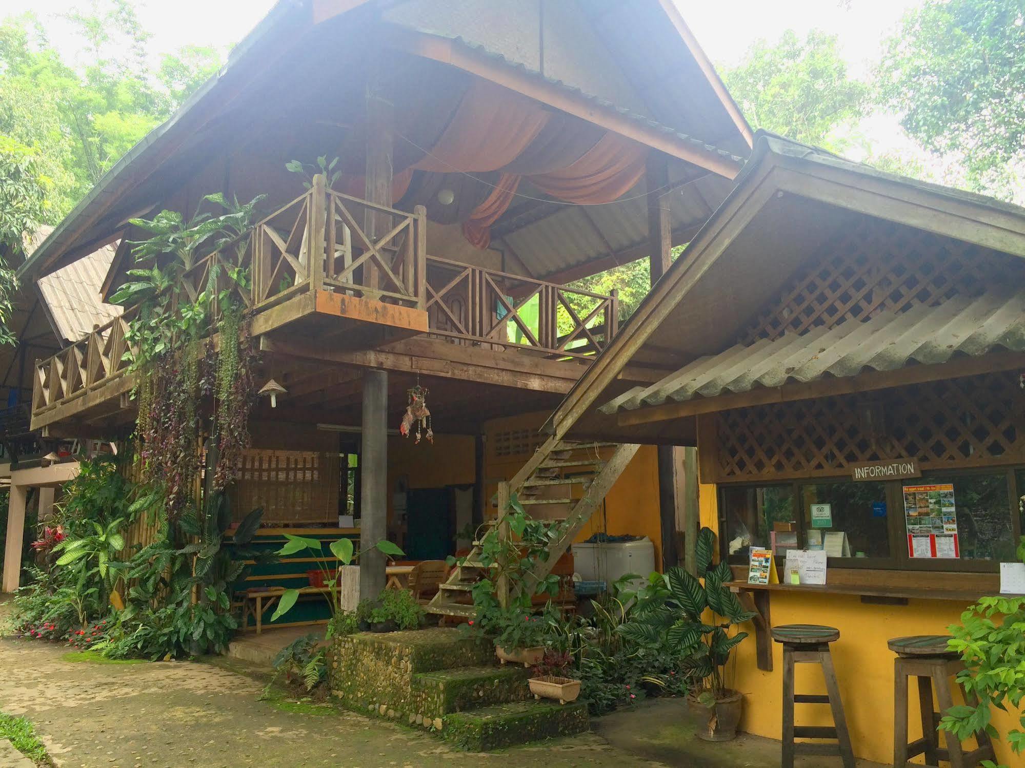 Misty View Guesthouse Pai Esterno foto